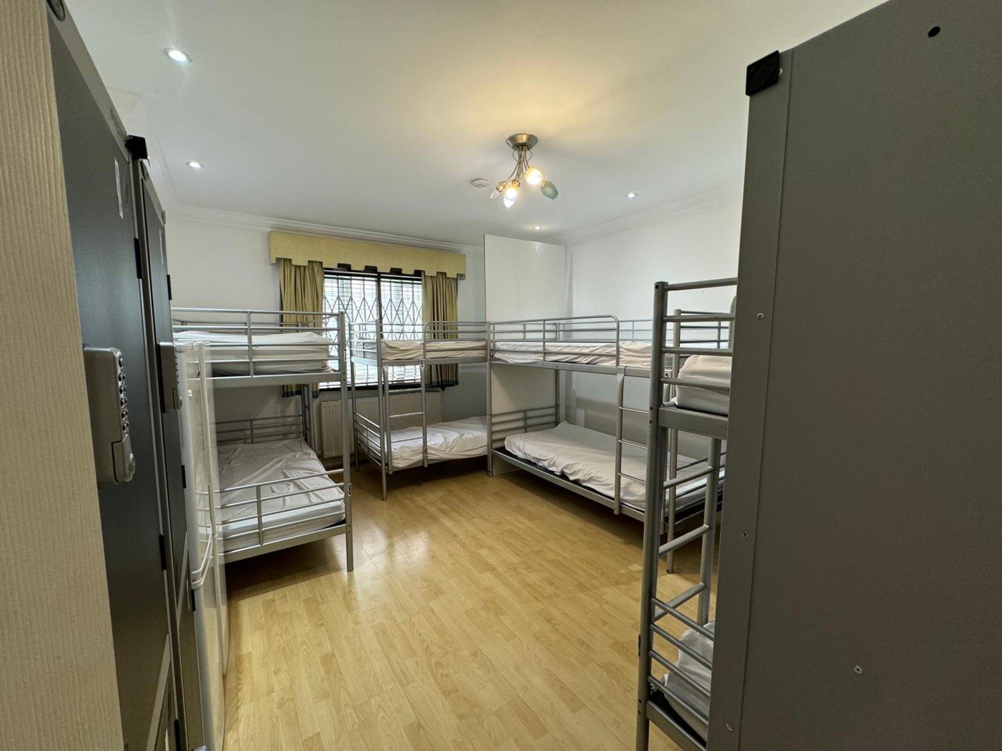 365 London Hostel Екстериор снимка