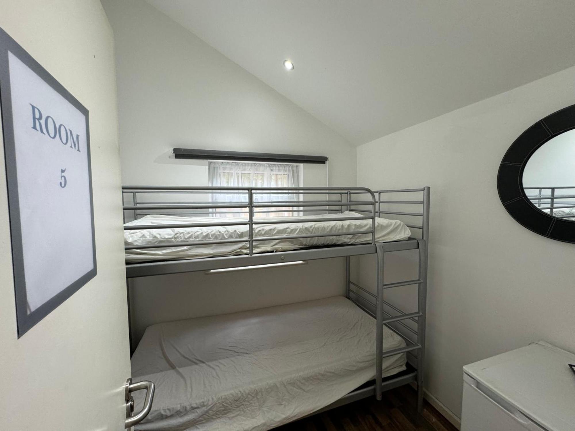 365 London Hostel Екстериор снимка